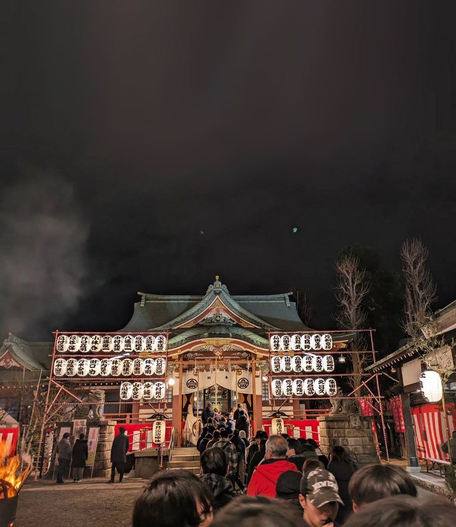 平井諏訪神社での初詣の様子